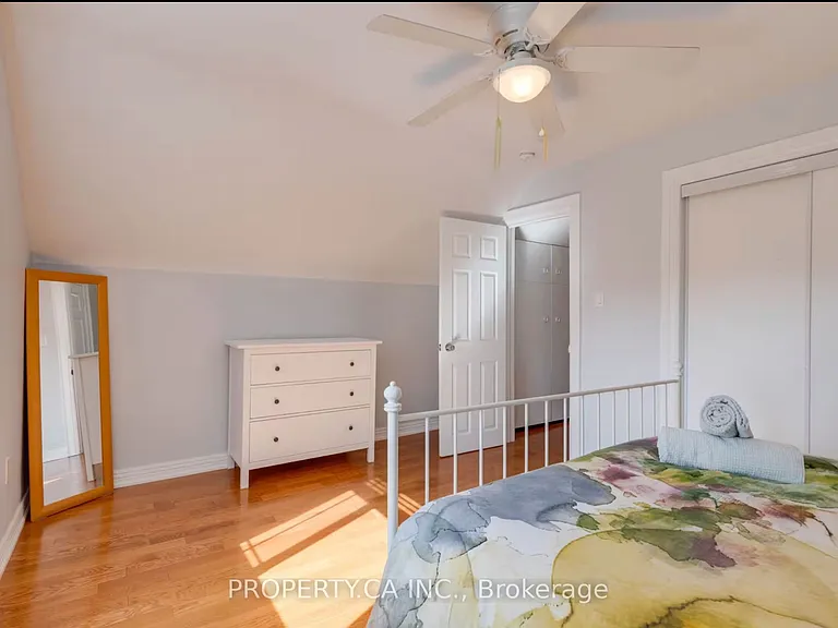 34 Ashbury Ave — Photo 13