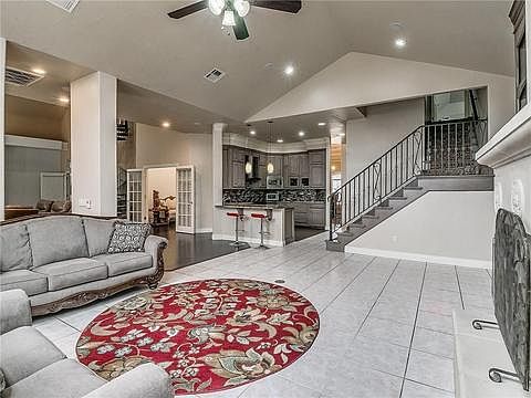 4th image of 2809 SW 125th Ter