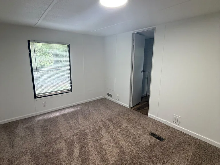 153 Artic Ct #153 — Photo 14