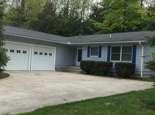 6729 E Harbor Dr, Elk Rapids, MI 49629