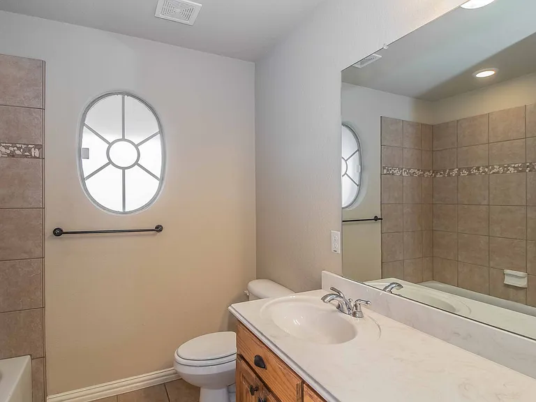 5957 Stacy Ln — Photo 15