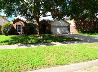 6827 Creek Village Dr, Katy, TX 77449