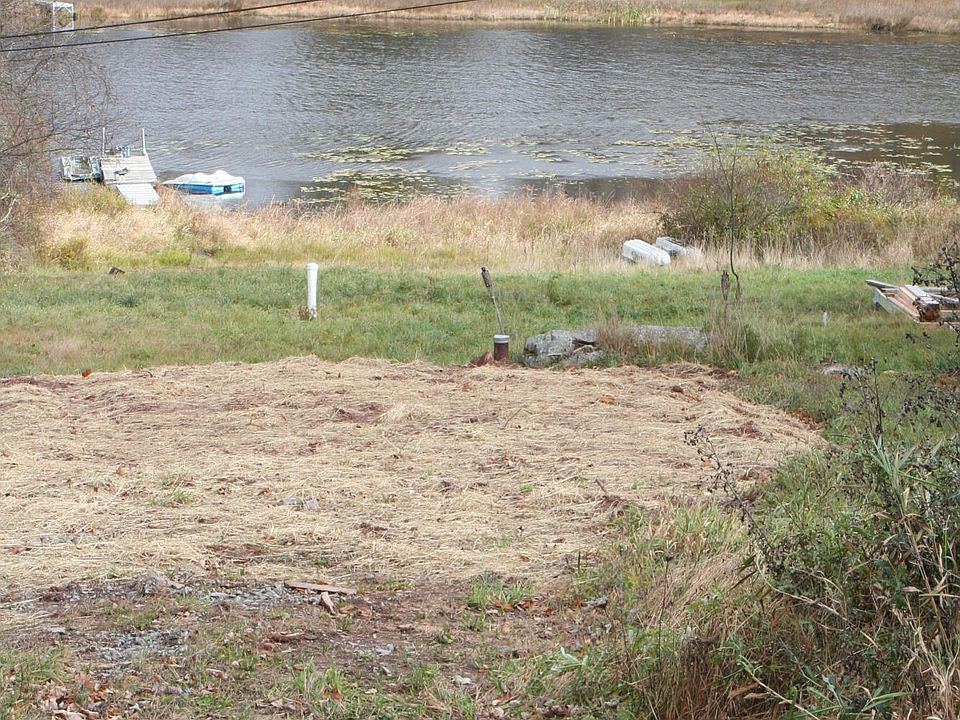 1st image of 162 Lakeside Ave