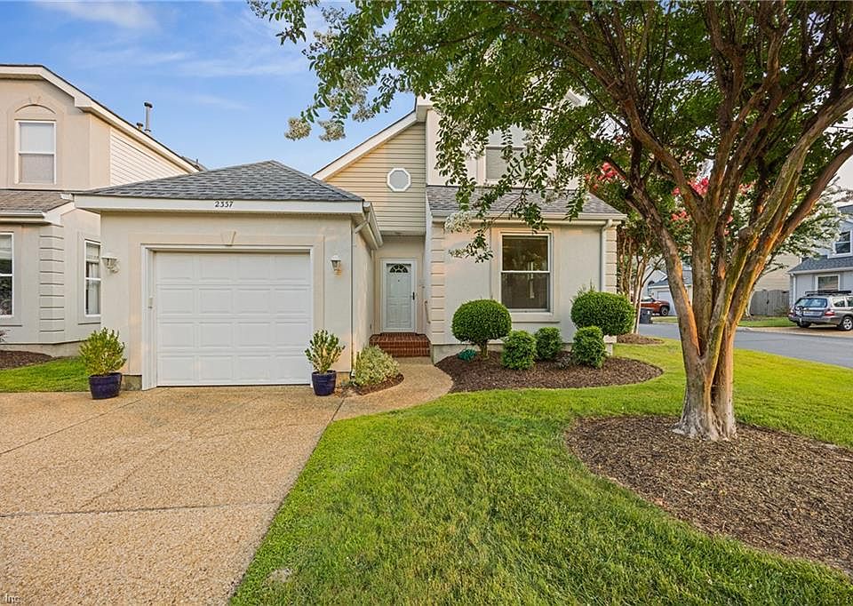 1st image of 2337 Cape Arbor Dr
