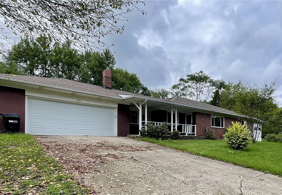 1st image of 127 Bluejay Way
