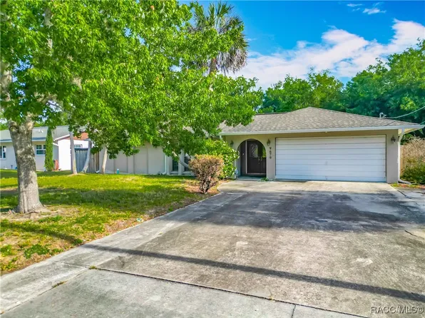 9679 W Pimpernel Ln, Crystal River, FL 34429