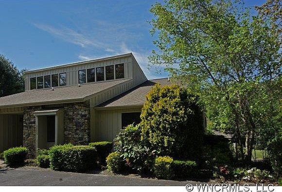 1st image of 2109 Hillbilly Ln #A