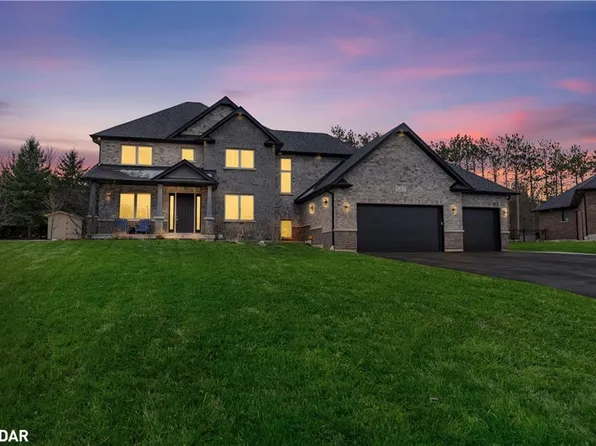 9 Josephine Ct, Springwater, ON L9X 0H9