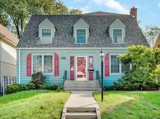 9317 S 51st Ave, Oak Lawn, IL 60453