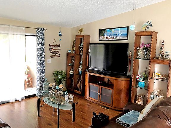 5th image of 4015 Avenida Del Tura #4015