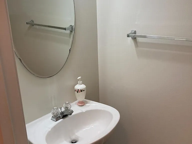 2985 Huntington Grove Sq — Photo 4