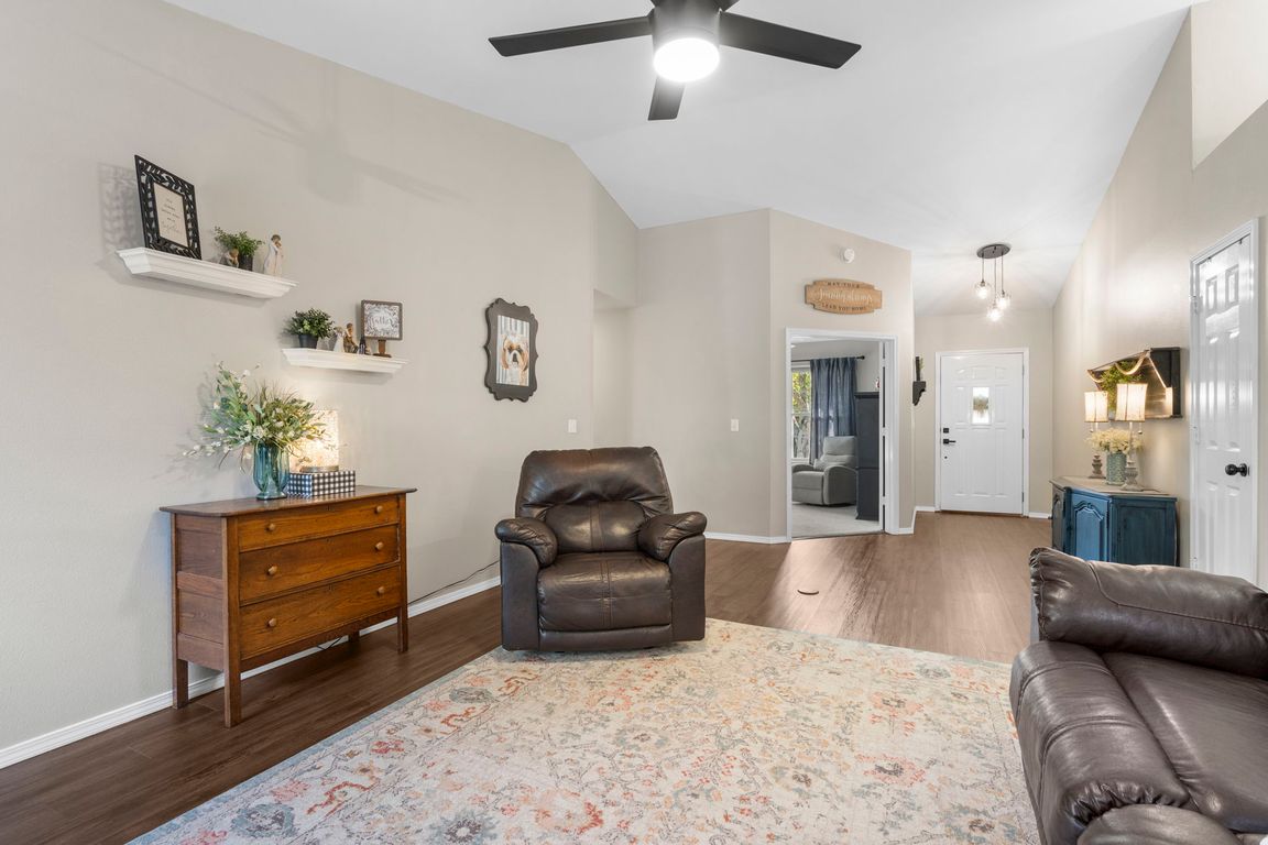 next background image