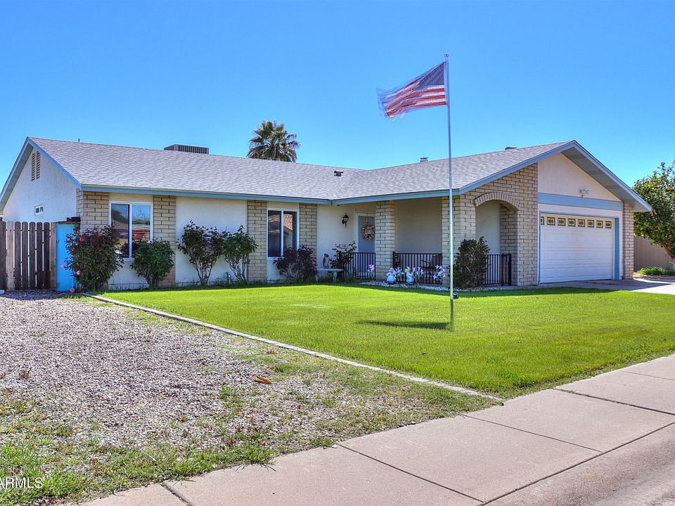 1st image of 1191 E Avenida Grande
