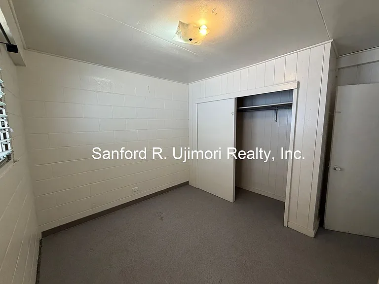 1718 Colburn St — Photo 3