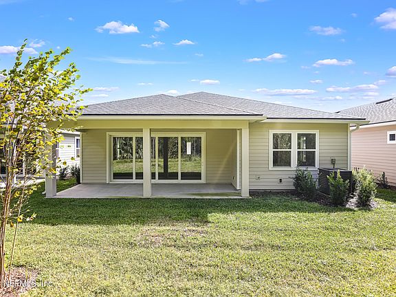 4th image of 224 THORNBERRY Way