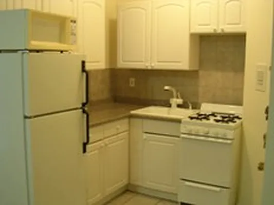 Rented by Vickers Realty | media 28