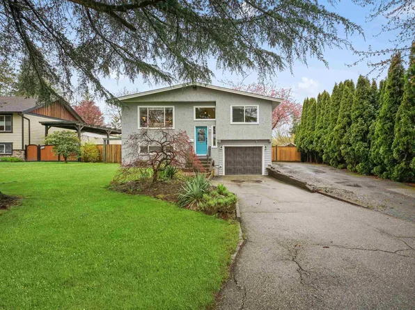 6175 Morgan Dr, Surrey, BC V3S 5B8