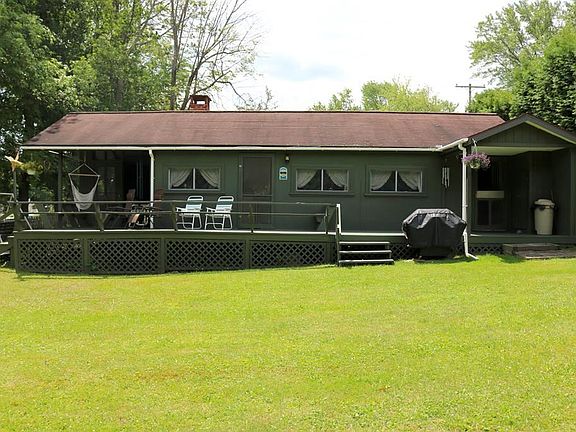 2nd image of 4128 Shorewood Dr