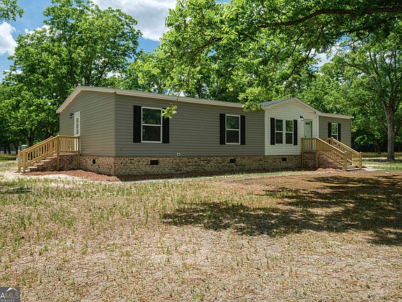 3rd image of 2959 Lake Lannell Rd