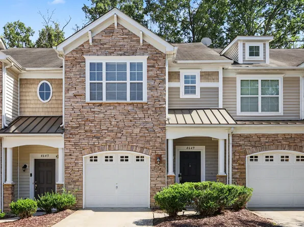 4649 Craigmoss Ln, Charlotte, NC 28278