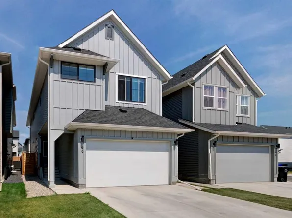 92 S Copperhead Grv SE, Calgary, AB T2Z 5H2