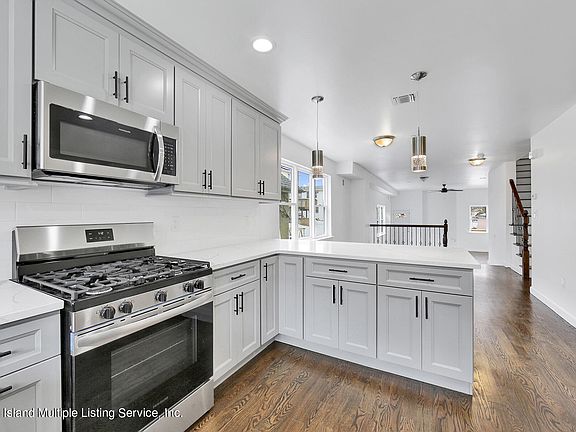 4th image of 444 Home Ave