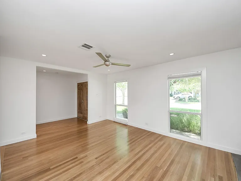 7610 Highmeadow Dr — Photo 50