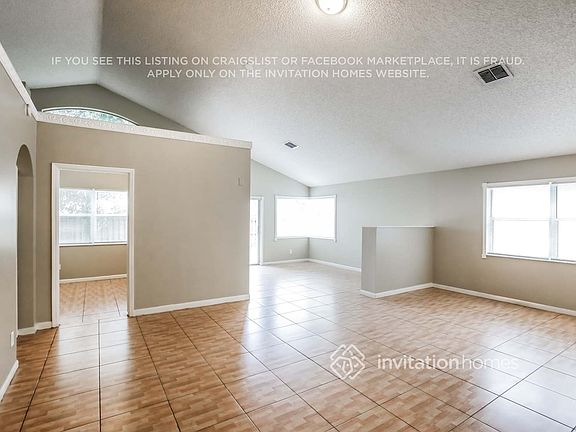 4th image of 2804 Oakleigh Ln