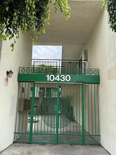 10430 Imperial Hwy #8 Photo 1