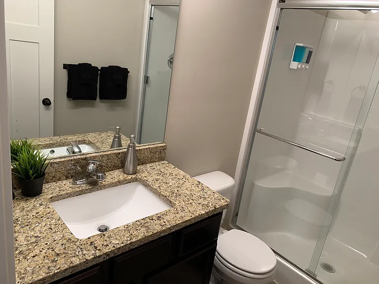 6437 S Vassar Ave — Photo 10