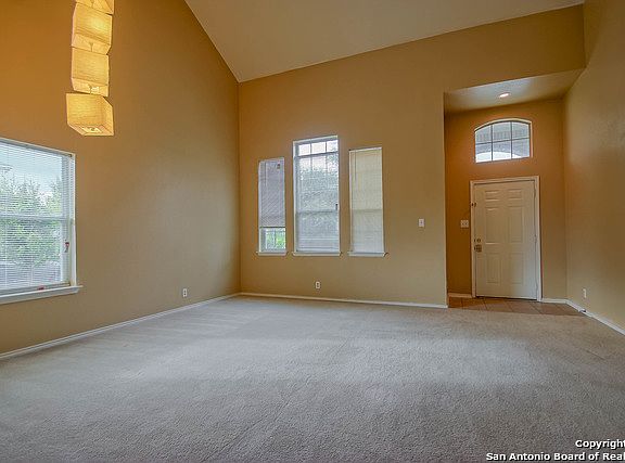 4th image of 9930 Moffitt Dr