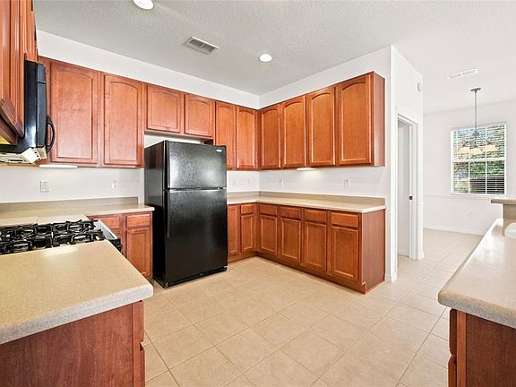 5th image of 8808 SW 83RD CIRCLE