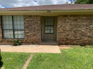 605 Clay St, Glen Rose, TX 76043