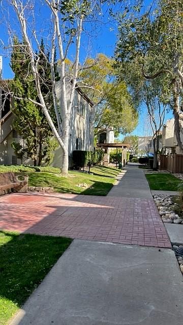 1st image of 3549 Castle Glen Dr Unit 107