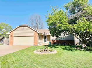 7703 W Harvest Ln, Wichita, KS 67212