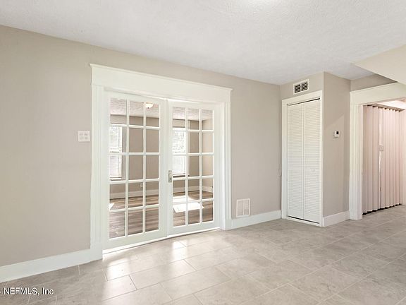 4th image of 1322 W 23RD Street
