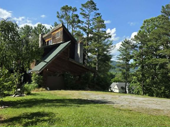 3rd image of 228 Marcella Rd