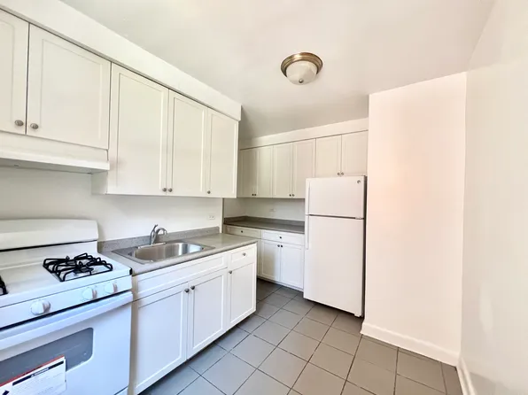 2409 E 3rd St #2F, Brooklyn, NY 11223