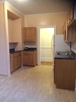 Rented by Blue Egg Realty Corp | media 9