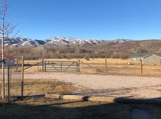 3409 1/2 Buckskin Trl, Laporte, CO 80535