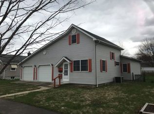 427 W 13th St, Peru, IN 46970