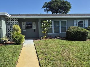 737 High Point Blvd N APT B, Delray Beach, FL 33445