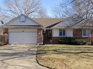 1710 N Pine Grove St, Wichita, KS 67212