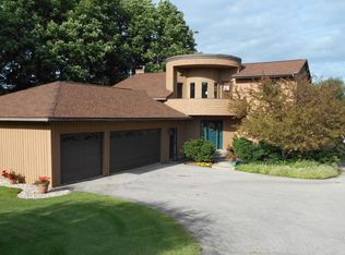 8872 Deer Run, Petoskey, MI 49770