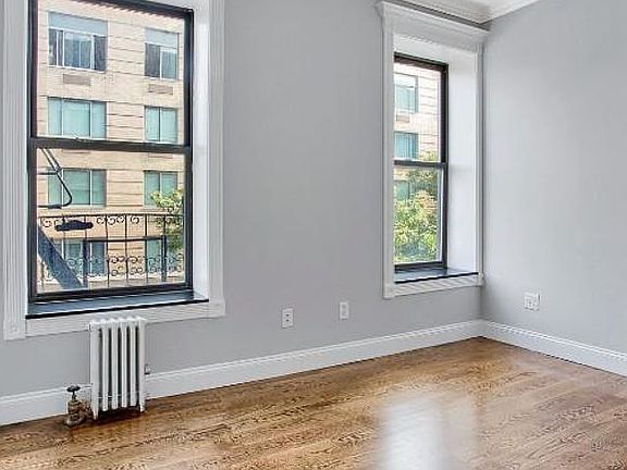 4th image of 334 E 100th St APT 5d