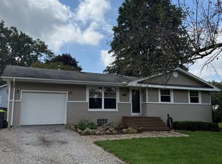22523 Golfview Dr, Alliance, OH 44601