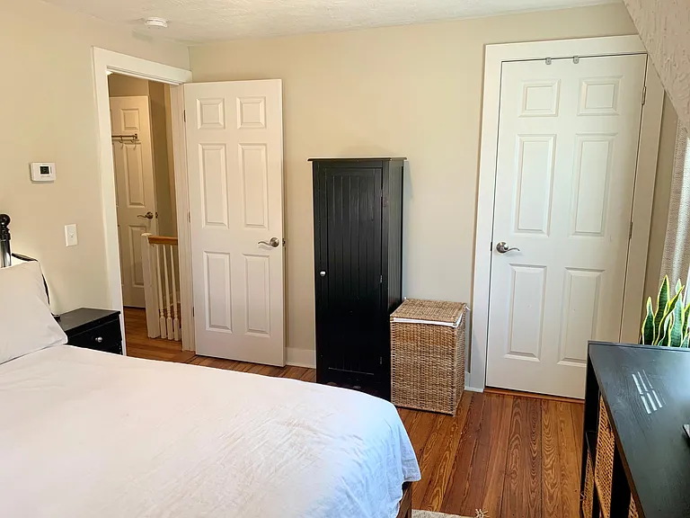 124 Raleigh Way — Photo 8