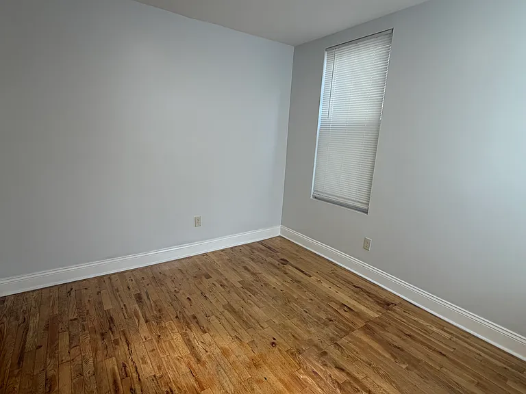 312 Pennsylvania Ave #2 — Photo 11