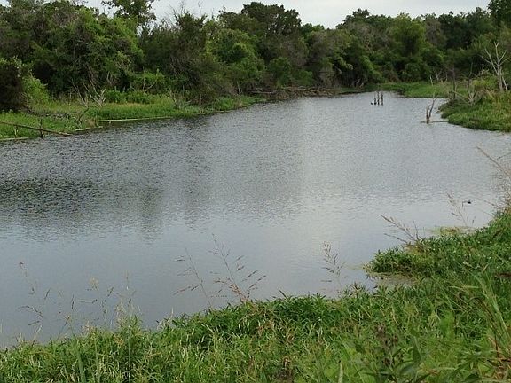 3rd image of 523 County Road 2700