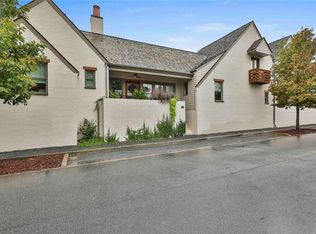 110 4th St, Fayetteville, GA 30214